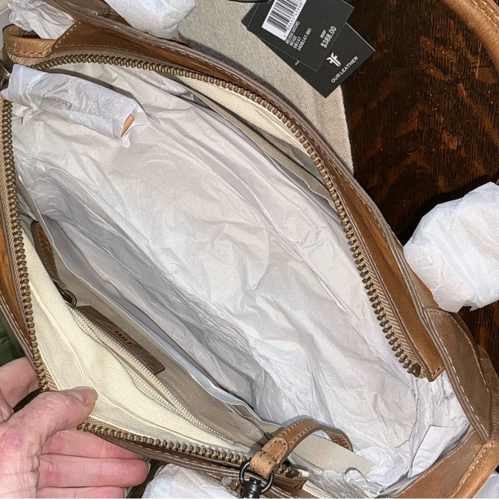 NWT Frye Melissa Leather Beige Brown Satchel Crossbody Handbag Bag Retail $388 - Picture 13 of 16